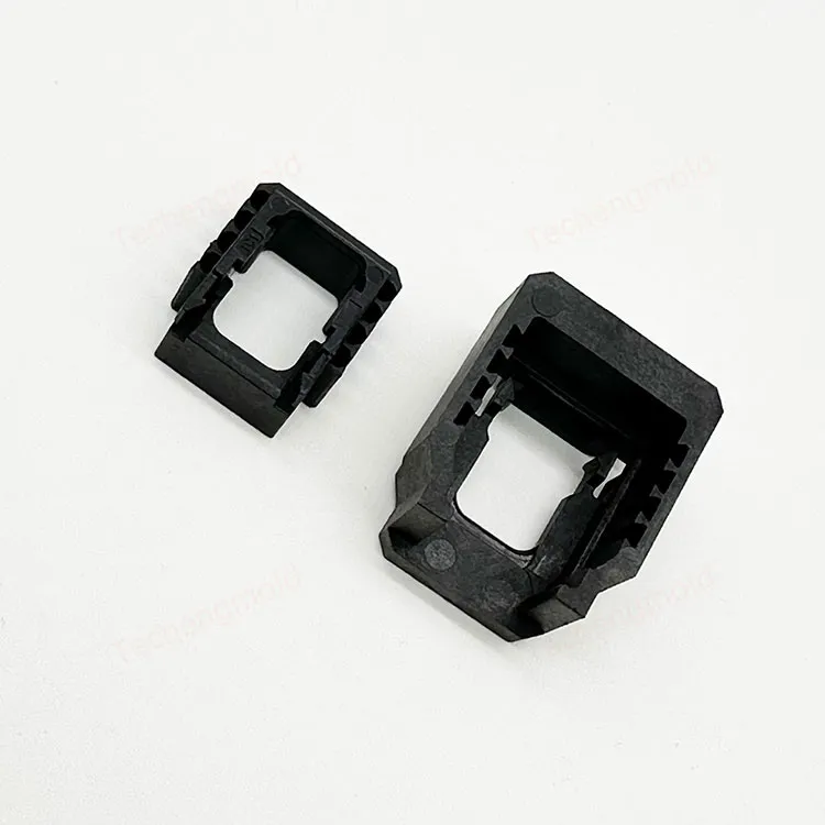 特诚科技PA66精密注塑件实拍 1